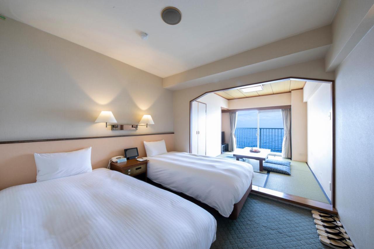 Hotel Resorpia Atami Exterior photo